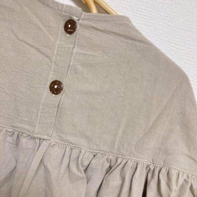 バルーン袖ワンピース　ベージュ120cm 韓国子供服　ぽわん袖 キッズ/ベビー/マタニティのキッズ服女の子用(90cm~)(ワンピース)の商品写真