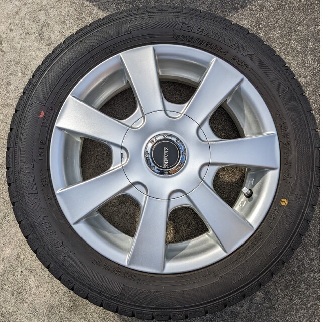 Goodyear(グッドイヤー)のスタッドレス ICE NAVI 7(155/65R14)＋ホイール 自動車/バイクの自動車(タイヤ)の商品写真