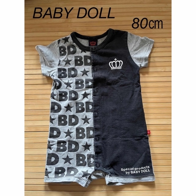 BABYDOLL(ベビードール)のBABYDOLL&Disney  80㎝ロンパースとNIKE短パン キッズ/ベビー/マタニティのベビー服(~85cm)(ロンパース)の商品写真