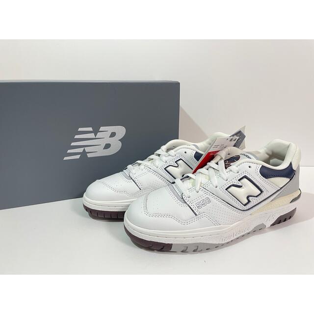 【新品】23.5㎝　New Balance ニューバランス BB550PWB