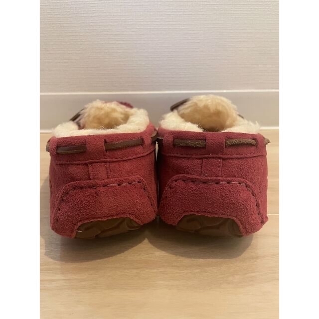 UGG(アグ)のアグ　UGG モカシン　DAKOTA  24cm レディースの靴/シューズ(スリッポン/モカシン)の商品写真