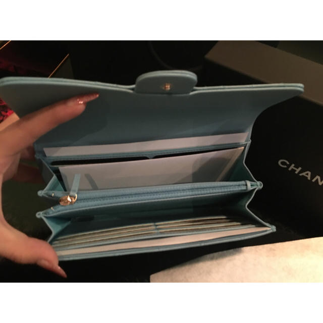 CHANEL(シャネル)の専用出品 レディースのファッション小物(財布)の商品写真