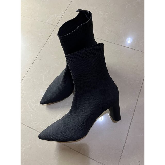 ZARA ファブリックヒール ショートブーツ 新品未使用 ZARA ファブリックヒール ショートブーツ 新品未使用