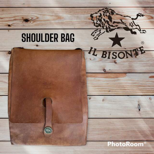 IL BISONTE(イルビゾンテ)のIL BISONTE SHOULDER BAG レディースのバッグ(ショルダーバッグ)の商品写真