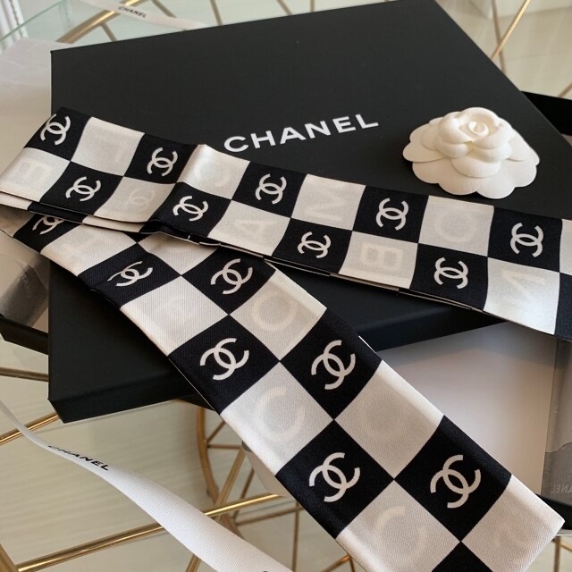 CHANEL 新品シルクツイル | reddoorpediatric.com
