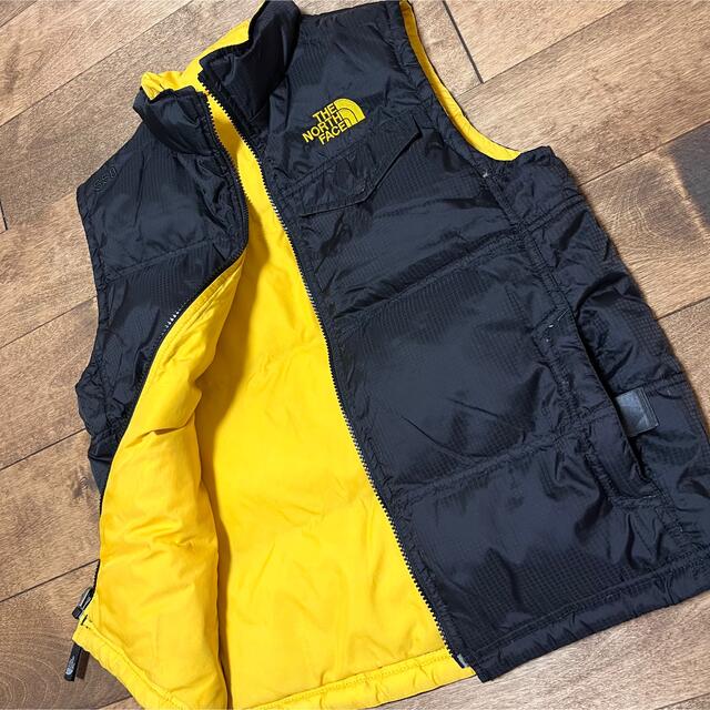 東京都千代田区 THE NORTH FACEノースフェイス リバーシブル ダウン