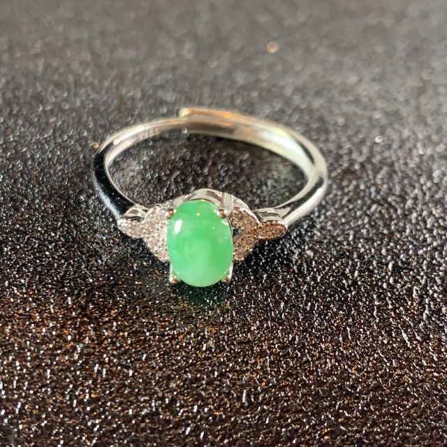  シルバーリング　クリスマス緑プレゼント　CZダイヤモンド　男女兼用71 メンズのアクセサリー(リング(指輪))の商品写真
