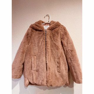 ザラキッズ(ZARA KIDS)のZARA 女の子　128cm ファーコート　アウター　130cm(ジャケット/上着)