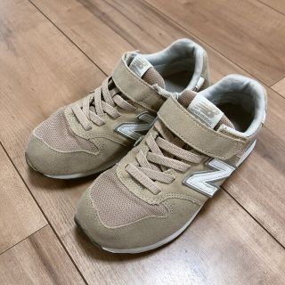 ニューバランス(New Balance)のニューバランススニーカー　ベージュ　19.5cm(スニーカー)