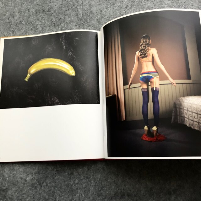 ハイヒールのエロスと現代写真 写真集「High Heels」 エンタメ/ホビーの本(洋書)の商品写真