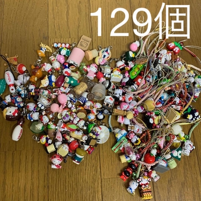 希少 ご当地キティ ストラップ キーホルダー 129点まとめ売り エンタメ