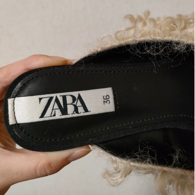 ZARA(ザラ)のZARA バブーシュ レディースの靴/シューズ(スリッポン/モカシン)の商品写真