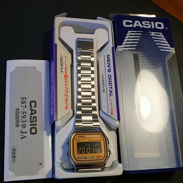 CASIO(カシオ)の【新品】カシオ ゴールド チープカシオ デジタル 腕時計 カスタム 黒 液晶反転 メンズの時計(腕時計(デジタル))の商品写真