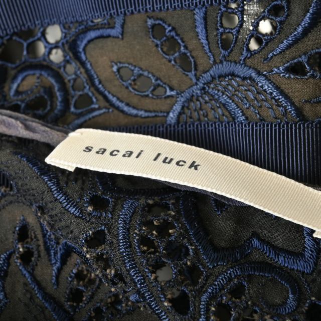 sacai(サカイ)のsacai luck レース  ワンピース レディースのワンピース(ミニワンピース)の商品写真