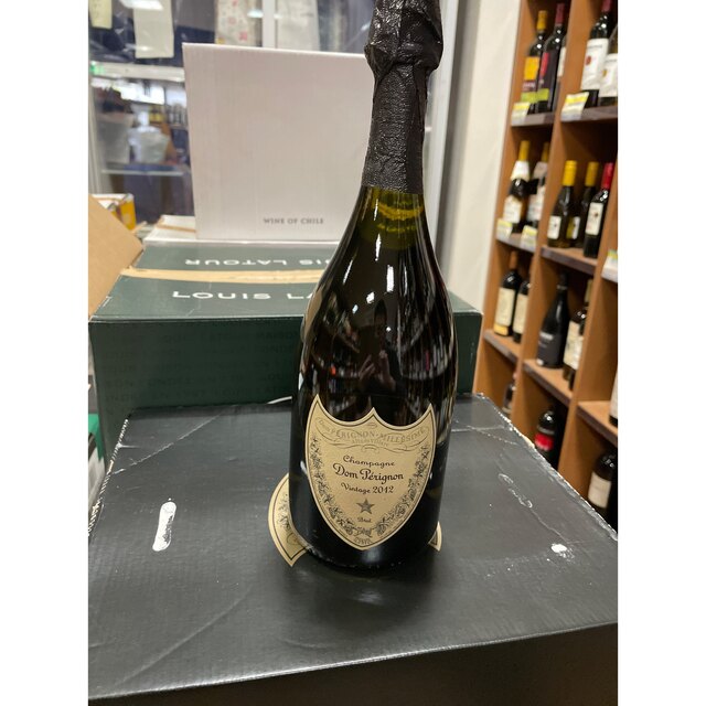 Dom Pérignon(ドンペリニヨン)のドンペリ6本セット 食品/飲料/酒の酒(シャンパン/スパークリングワイン)の商品写真