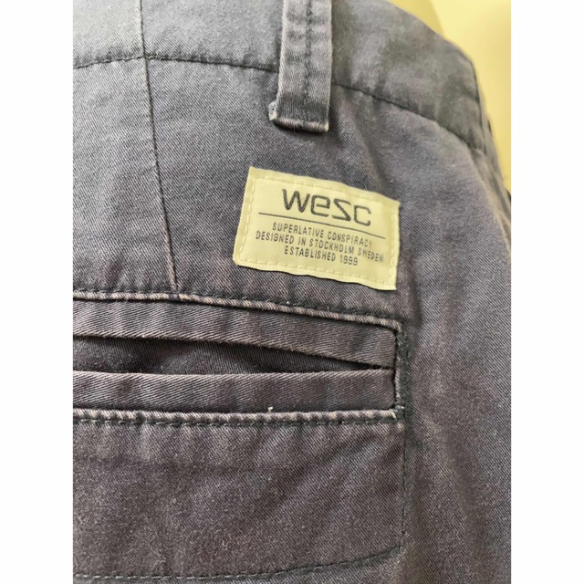 WeSC(ウィーエスシー)のWESC紺色チノパン メンズのパンツ(チノパン)の商品写真