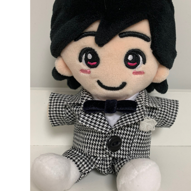 Johnny's(ジャニーズ)のちびぬい服　再販！スーツ5点セット　千鳥柄風　なにわ男子 エンタメ/ホビーのタレントグッズ(男性タレント)の商品写真