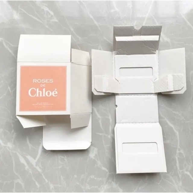 Chloe(クロエ)のローズ ド クロエ オードトワレ 50ml 空箱 コスメ/美容の香水(香水(女性用))の商品写真