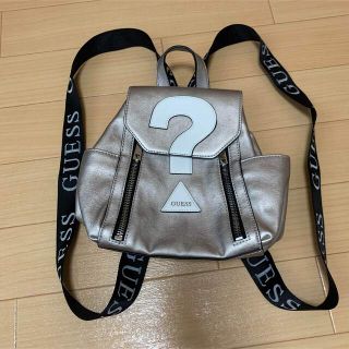 ゲス(GUESS)のguess ゲス　リュック　ガンメタ(リュック/バックパック)