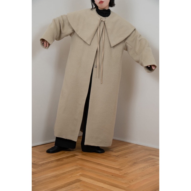 lawgy - lawgy cape arrange long coat beige