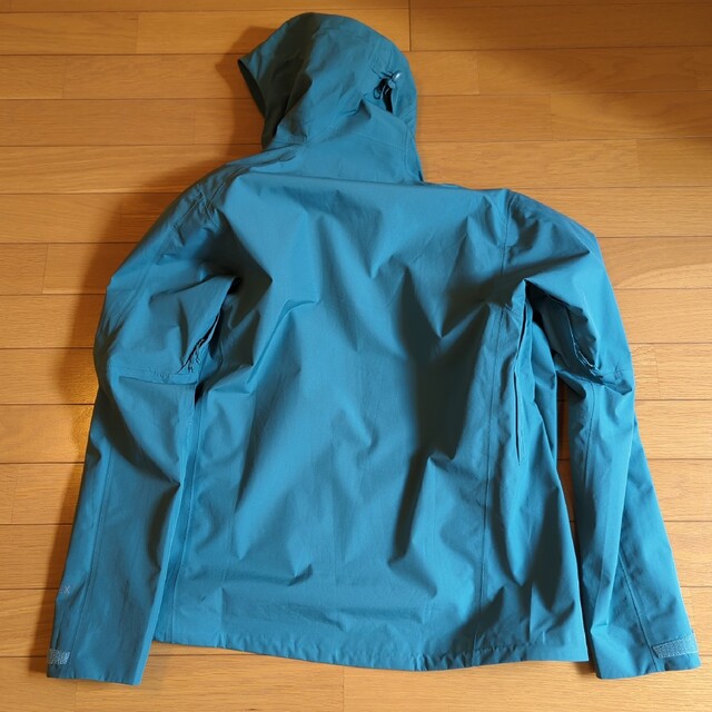 新品 パタゴニア カルサイトジャケット ゴアテックス Beta Jacket