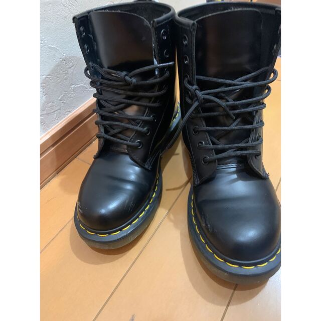 Dr.Martens - ドクターマーチン UK4 8ホールの+inforsante.fr