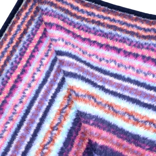 MISSONI - ミッソーニ HOME ハーフケット ひざ掛け 総柄 日本製 MISSONI - ミッソーニ HOME ハーフケット ひざ掛け 総柄 日本製