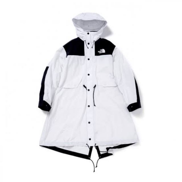 THE NORTH FACE(ザノースフェイス)のSacai NORTHFACEコラボ　ロングコート　｜サカイ　ノースフェイス レディースのジャケット/アウター(ロングコート)の商品写真