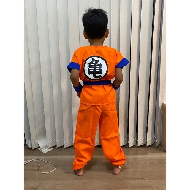 コスプレ⭐︎ドラゴンボール（※背中の亀ロゴにのり剥がれあり） エンタメ/ホビーのコスプレ(衣装一式)の商品写真