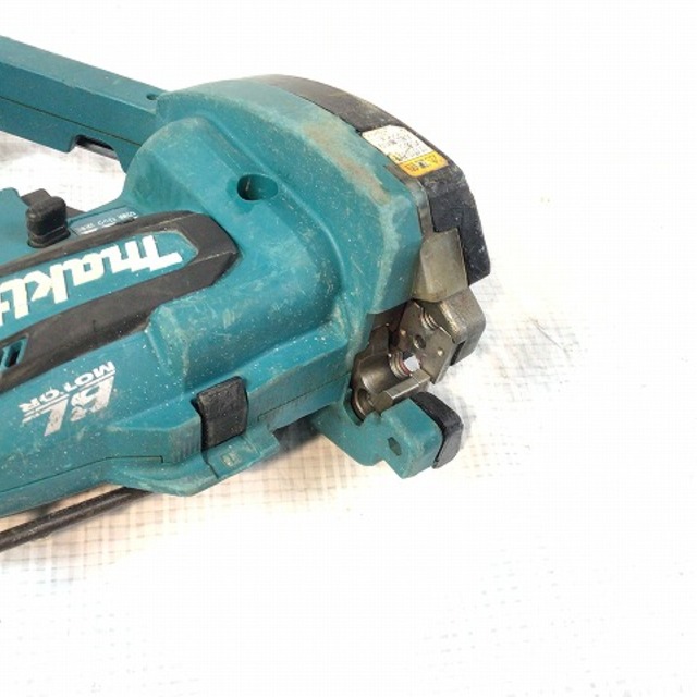 ☆品☆makita マキタ 18V 充電式全ネジカッタ SC102D 6.0Ahバッテリー1個(BL1860B)付 全ねじカッター 寸切りカッター 61107