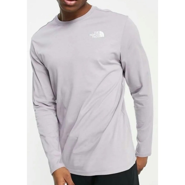 THE NORTH FACE(ザノースフェイス)のノースフェイス　レッドボックス　ロングスリーブ　ロンＴシャツ　グレー　XL メンズのトップス(Tシャツ/カットソー(七分/長袖))の商品写真