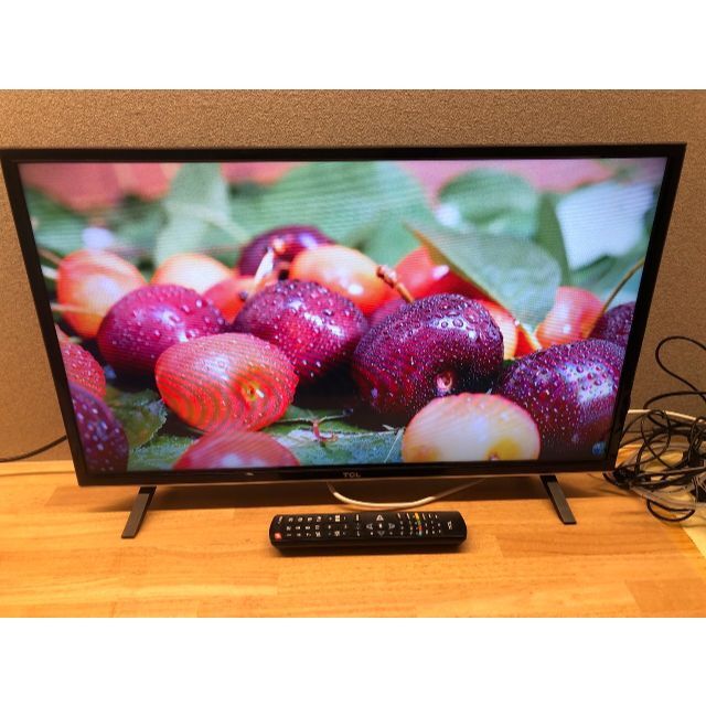 TCL 32D300 液晶　テレビ　32型　2018年製　美品映り綺麗！