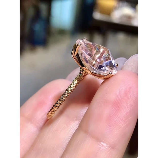 天然クンツァイト リング 6.02ct k18 ¥ レディースのアクセサリー(リング(指輪))の商品写真