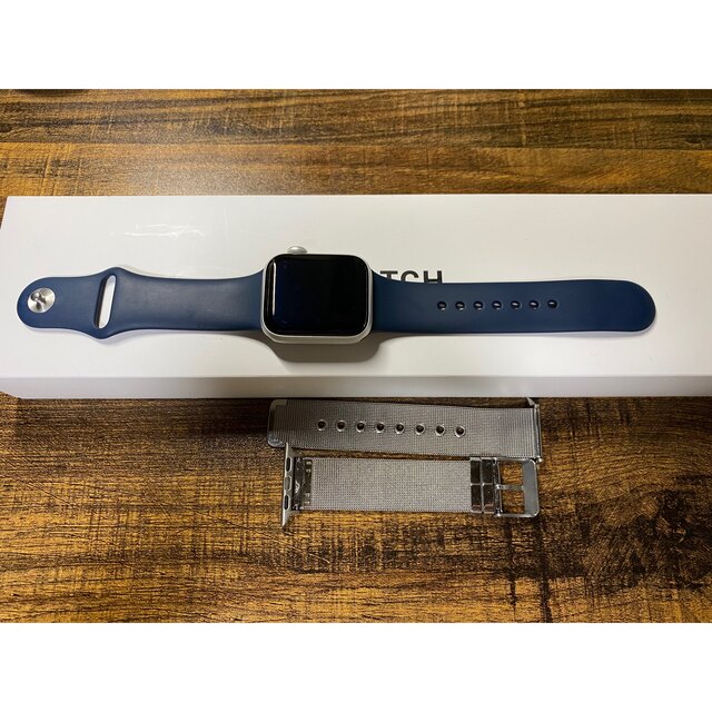 Apple Watch SE (第一世代)40mm GPS シルバー 『3年保証』 6160円