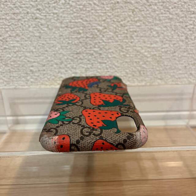 Gucci(グッチ)のGUCCI、iPhoneXSケース スマホ/家電/カメラのスマホアクセサリー(iPhoneケース)の商品写真