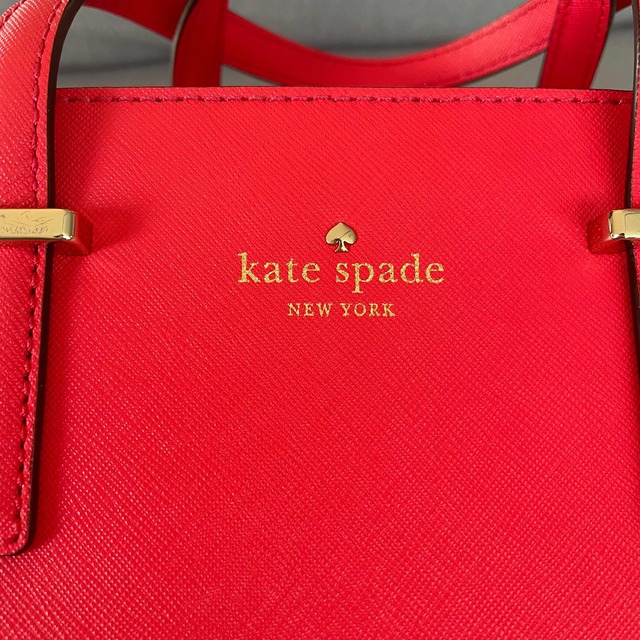kate spade new york(ケイトスペードニューヨーク)のケイトスペード　ハンドバック　ショルダー　赤　レッド　ヘイデン レディースのバッグ(ハンドバッグ)の商品写真