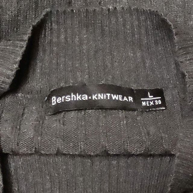 Bershka(ベルシュカ)のBershka・knitwear ベルシュカ ショート丈 ニットセーター Ｌ レディースのトップス(ニット/セーター)の商品写真