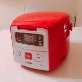 タイガーマホウビン(TIGER)の中古良品 タイガー マイコン炊飯ジャー☆JAI-H550☆トマトレッド(炊飯器)