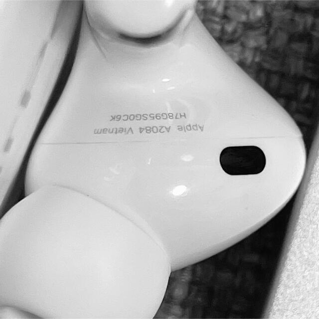 Apple(アップル)のApple AirPods Pro 片耳 L 片方 左耳 616 スマホ/家電/カメラのオーディオ機器(ヘッドフォン/イヤフォン)の商品写真