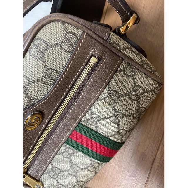 Gucci(グッチ)のgucci GGスプリームミニバッグ レディースのバッグ(ショルダーバッグ)の商品写真