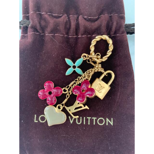 LOUIS VUITTON(ルイヴィトン)のルイヴィトン　ネックレス　チャーム レディースのアクセサリー(ネックレス)の商品写真