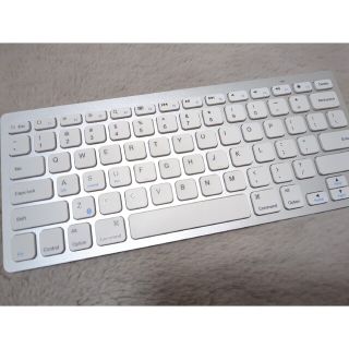 アンカー(Anker)のANKER Ultra Compact Bluetooth Keyboard(PC周辺機器)