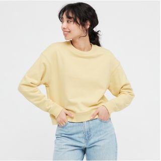 ユニクロ(UNIQLO)の【未使用】UNIQLO  クロップドスウェットシャツ(長袖) イエロー(トレーナー/スウェット)