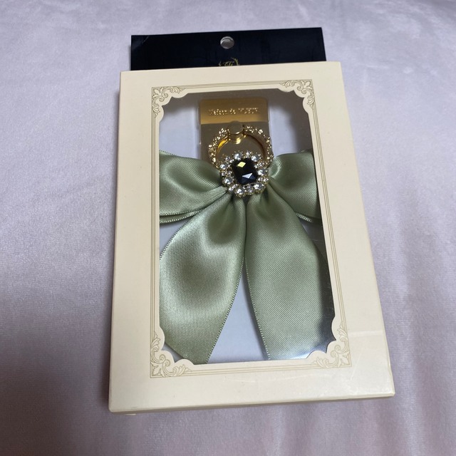 Maison de FLEUR(メゾンドフルール)のスマホリング スマホ/家電/カメラのスマホアクセサリー(その他)の商品写真