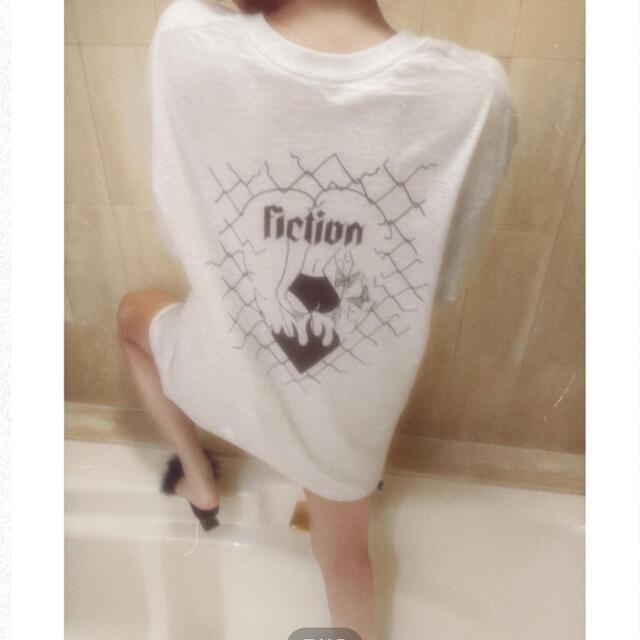 fiction tokyo フーディー　broken heart柄