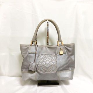 ロエベ フスタの通販 93点 | フリマアプリ ラクマ