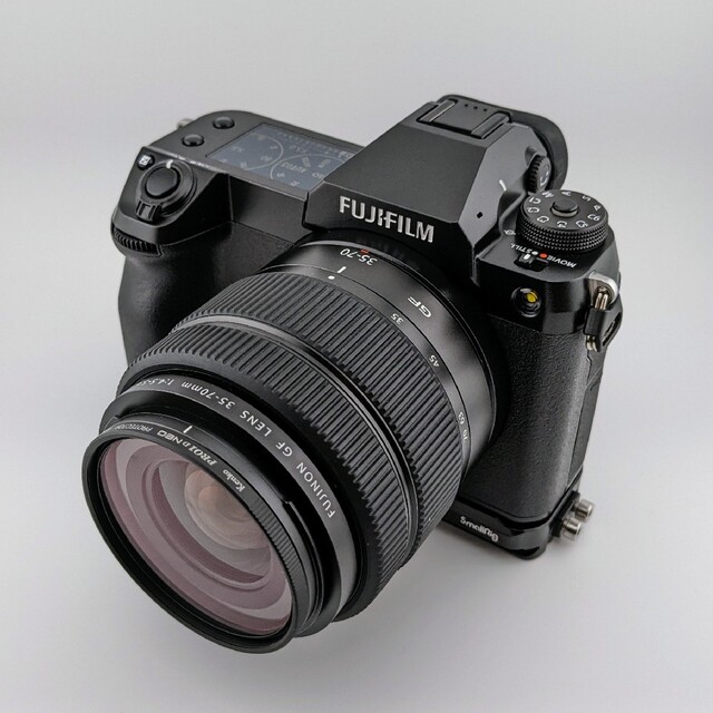 本日のみ出品!　FUJIFILM GFX100S GF35-70mmレンズキト スマホ/家電/カメラのカメラ(デジタル一眼)の商品写真
