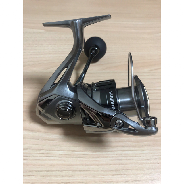 SHIMANO(シマノ)の【未使用・ジャンク品】シマノ　ナスキー C5000XG （左ハンドルの方限定）  スポーツ/アウトドアのフィッシング(リール)の商品写真