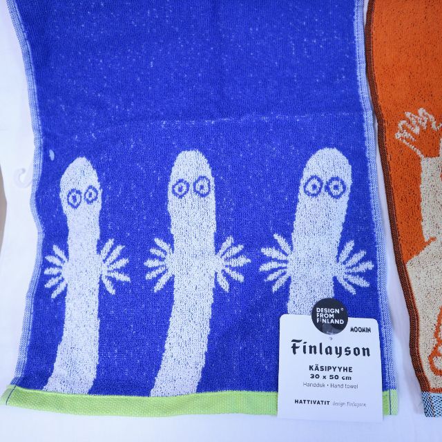 MOOMIN(ムーミン)の【新品】Finlayson MOOMIN Hand towel 2枚セット インテリア/住まい/日用品の日用品/生活雑貨/旅行(タオル/バス用品)の商品写真
