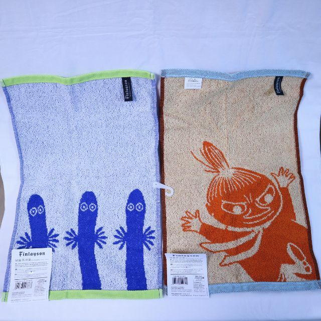 MOOMIN(ムーミン)の【新品】Finlayson MOOMIN Hand towel 2枚セット インテリア/住まい/日用品の日用品/生活雑貨/旅行(タオル/バス用品)の商品写真